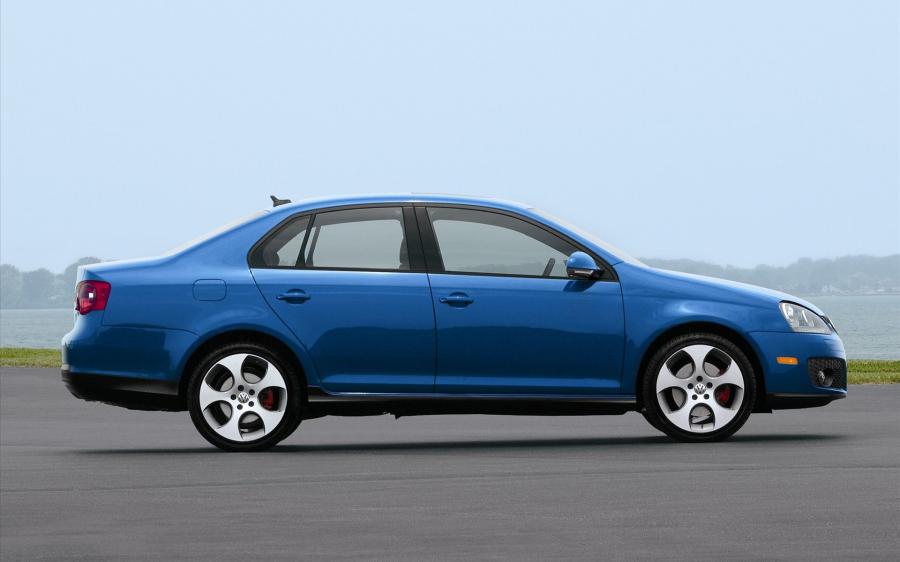  Volkswagen Jetta GLI 2009 года  (фото 4 из 5)